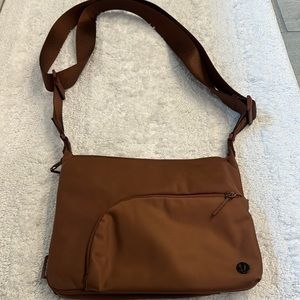 Lululemon 2-IN-1 Crossbody Yoga Mat Bag - 3L - Ancient Copper